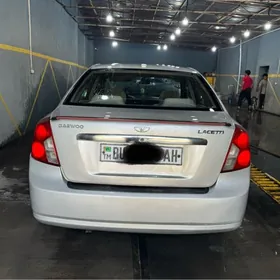 Daewoo Lacetti 2004
