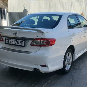 Toyota Corolla 2012