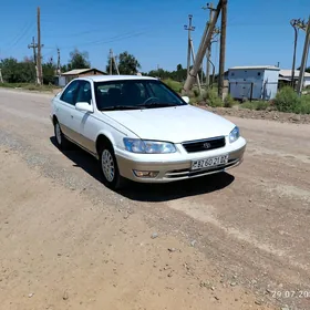 Toyota Camry 1998