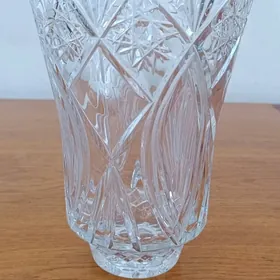 Хрустальная ваза
