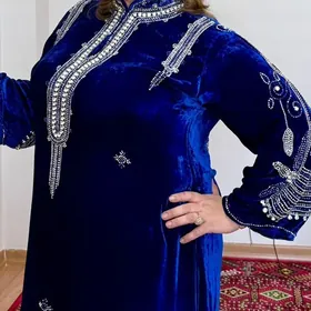 Абая  Койнек