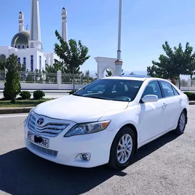 Toyota Camry 2011