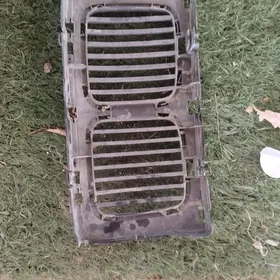 E39