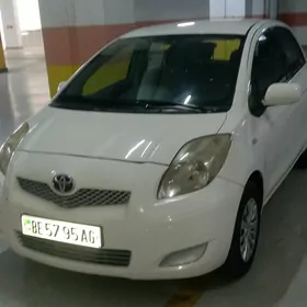 Toyota Yaris 2008