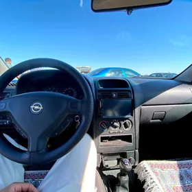 Opel Astra 1999