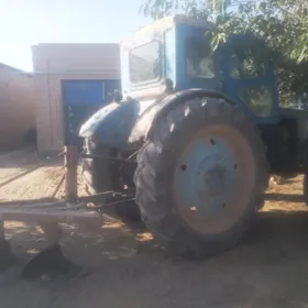 MTZ T-28 1990