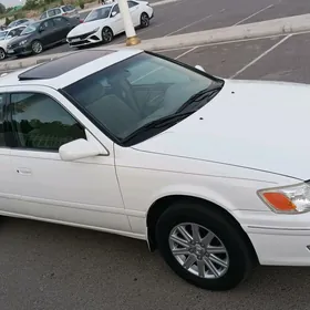 Toyota Camry 2000