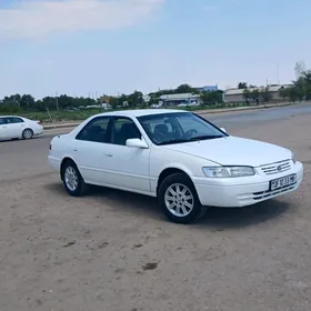 Toyota Camry 1998
