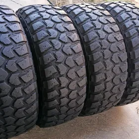 31x10.50 R15  komplekt