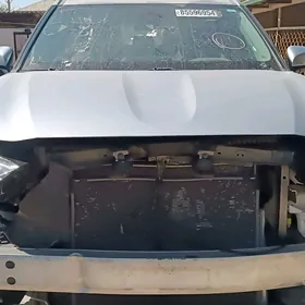 Toyota Highlander 2021