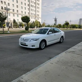 Toyota Camry 2010