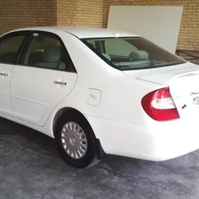 Toyota Camry 2003