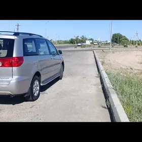 Toyota Sienna 2007