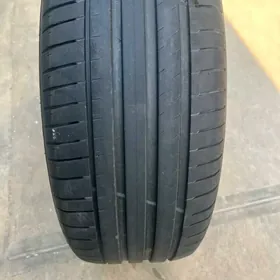 teker 255.55 R 19