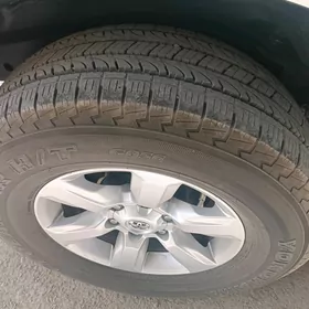 Teker Yokohama 285.65.r17