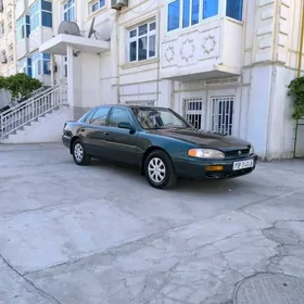 Toyota Camry 1996