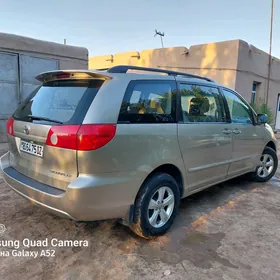 Toyota Sienna 2009