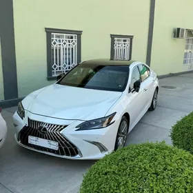 Lexus ES 350 2023