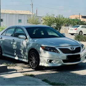 Toyota Camry 2010