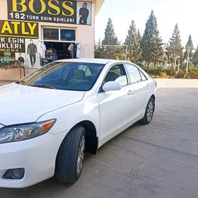 Toyota Camry 2010