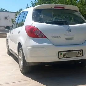 Nissan Versa 2009