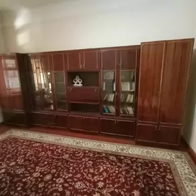 Гарнитур