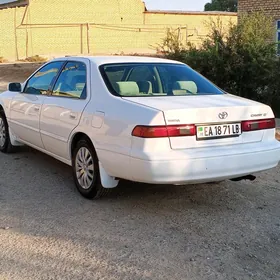 Toyota Camry 1998