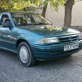 Opel Astra 1992