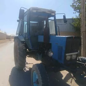 MTZ 82 2001