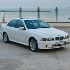 BMW E39 2002