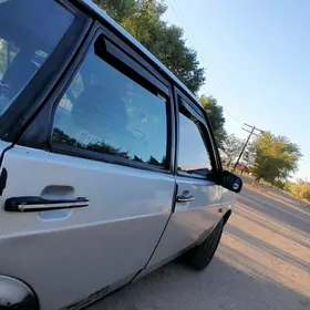 Lada 21099 2004