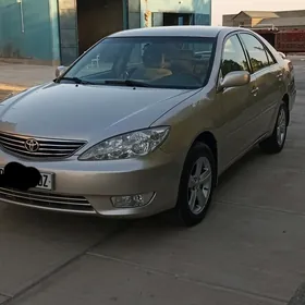 Toyota Camry 2003