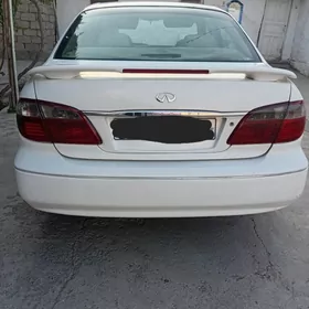 Infiniti I30 2001