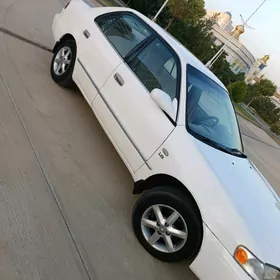 Toyota Corolla 1999