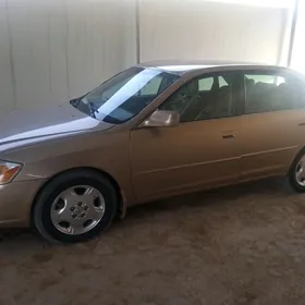 Toyota Avalon 2001