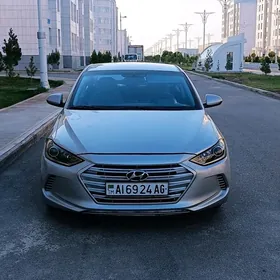 Hyundai Elantra 2017