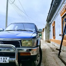 Toyota 4Runner 1995