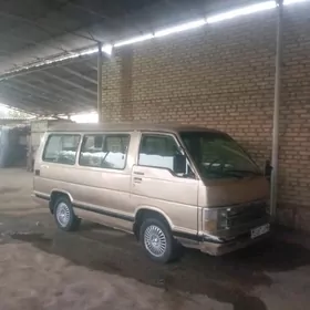 Toyota Hiace 1990