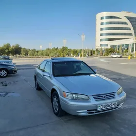 Toyota Camry 1999