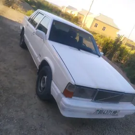 Volvo 740 1989