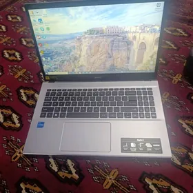 Noutbuk Core 3