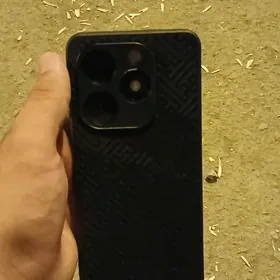 TEKNO SPARK 2024