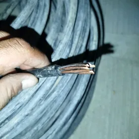 Mis kabel