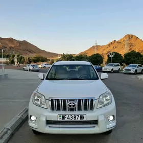 Toyota Land Cruiser Prado 2012