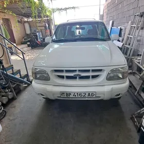 Ford Explorer 2000