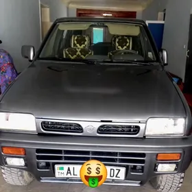 Nissan Terrano 1998