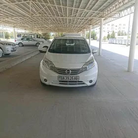 Nissan Versa Note 2016