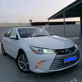 Toyota Camry 2016