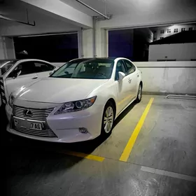 Lexus ES 350 2015