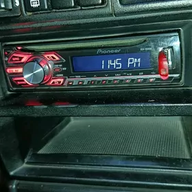 PIONEER